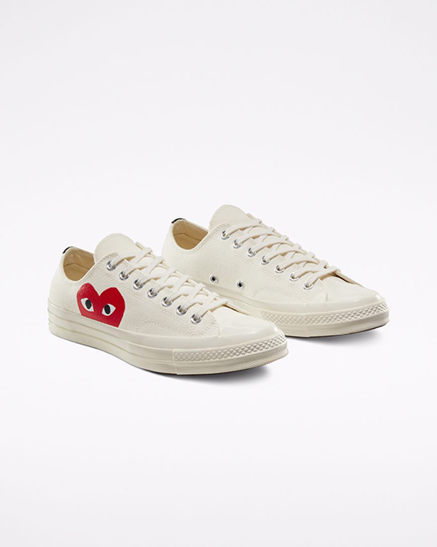 Men's Converse x Comme des Garçons PLAY Chuck 70 Low Top Shoes White / Red | AU CE948P